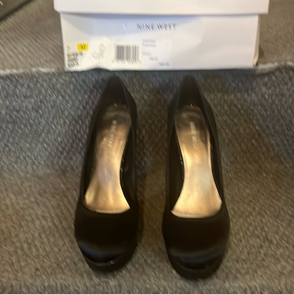 Nine West shors